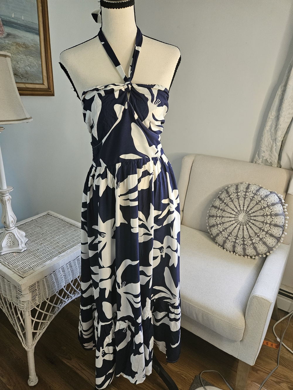 Cupshe Navy & White Halter Floral Maxi Dress